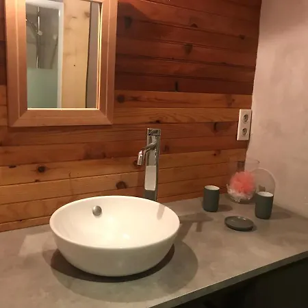 Chez Pierre Et Julie Apartman Thollon-les-Memises